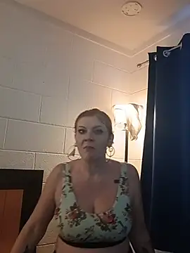 nakedgarbageperson online show from 06/23/26, 05:11