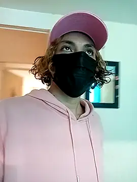 kittymutant99 online show from 12/04/25, 08:08