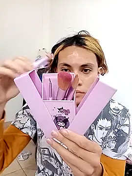 kittymutant99 online show from 11/20/25, 01:12