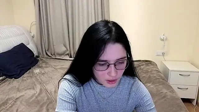 Snapshot of Charming_Mysteriousss chatting on 02/04/26, 03:51 Charming Mysteriousss online show from 02/04/26, 03:51