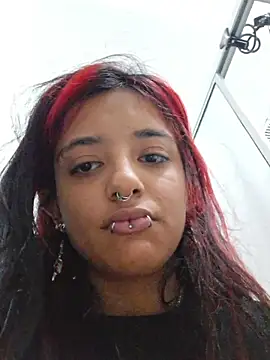 carolinerue online show from 03/29/26, 03:08