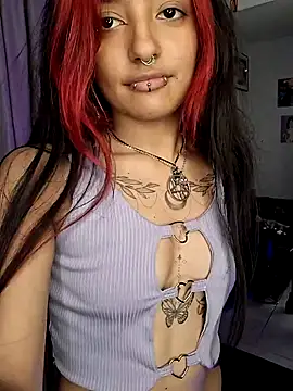 carolinerue online show from 03/21/26, 04:14