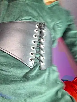 carolinerue online show from 02/27/26, 04:45