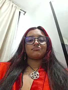 carolinerue online show from 03/27/26, 02:42