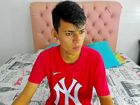 Snapshot of asbeell_grigory chatting on 09/23/25, 08:16 asbeell grigory online show from 09/23/25, 08:16