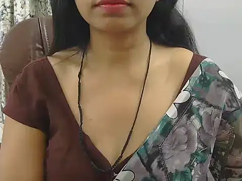 Snapshot of MISS_SOMIYA chatting on 05/07/26, 03:48 MISS SOMIYA online show from 05/07/26, 03:48