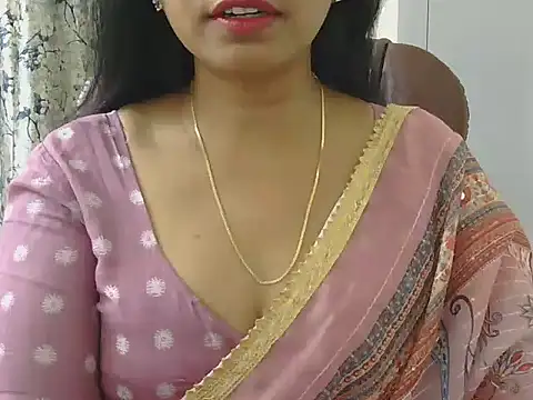 Snapshot of MISS_SOMIYA chatting on 03/26/26, 06:50 MISS SOMIYA online show from 03/26/26, 06:50