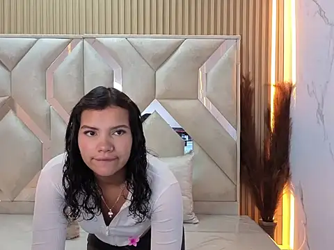 antonela tp online show from 11/05/25, 12:52