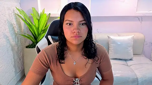 Snapshot of antonela_tp chatting on 09/17/25, 12:40 antonela tp online show from 09/17/25, 12:40