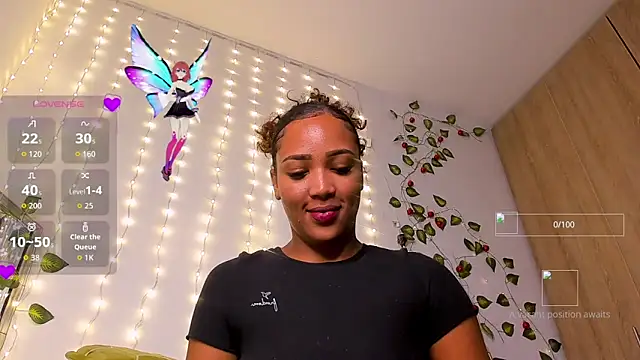 GiuliaCash online show from 11/28/25, 01:22