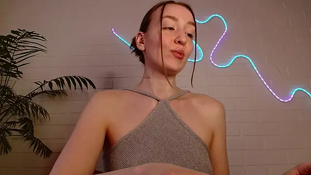 WhitePrincessLuna online show from 03/19/26, 02:39