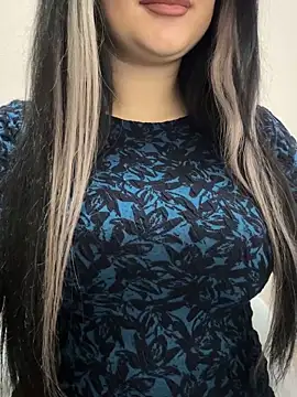 Snapshot of Molly-molly- chatting on 02/02/26, 06:45 Molly-molly- online show from 02/02/26, 06:45