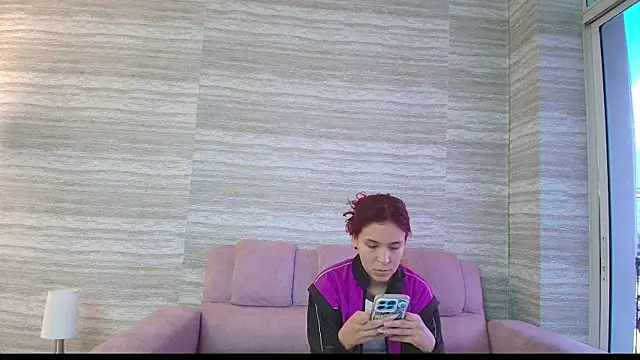 Snapshot of Teffy_Cute_ chatting on 09/27/25, 05:41 Teffy Cute online show from 09/27/25, 05:41