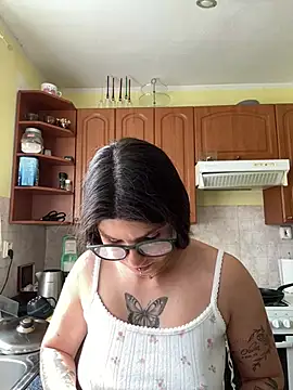 Brutecia2002 online show from 03/25/26, 10:47
