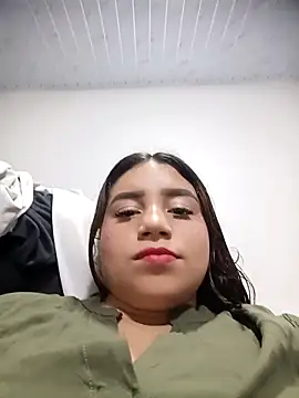 Shell Latina online show from 04/24/26, 04:36