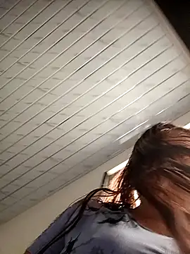 Shell Latina online show from 03/03/26, 01:29