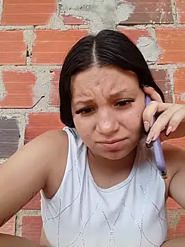 Snapshot of Shell_Latina chatting on 10/09/25, 02:50 Shell Latina online show from 10/09/25, 02:50