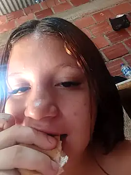 Shell Latina online show from 02/05/26, 02:02