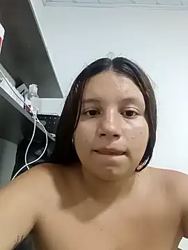 Shell Latina online show from 02/06/26, 02:18