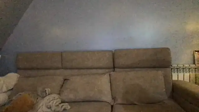 Pyrelissa online show from 01/13/26, 04:00