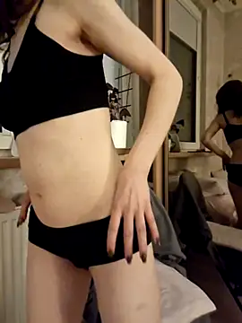 SecretIna online show from 10/26/25, 08:53