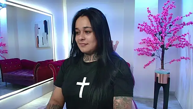 Black roseee online show from 11/06/25, 03:32