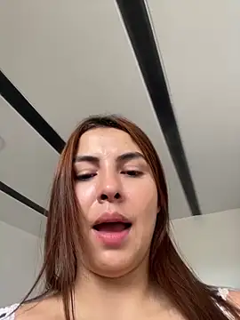 Dakota Evanns online show from 10/25/25, 06:19