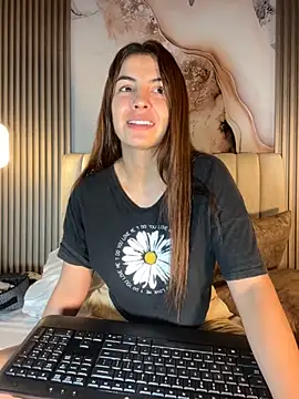 Dakota Evanns online show from 10/24/25, 04:06