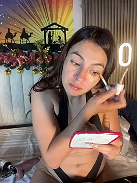 Dakota Evanns online show from 12/15/25, 07:09