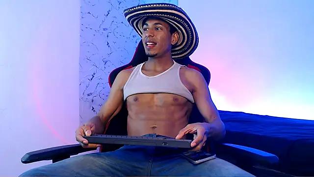 lorian vikel online show from 11/15/25, 09:19