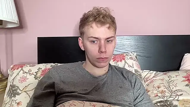 scottishtwink01 online show from 10/14/25, 12:17