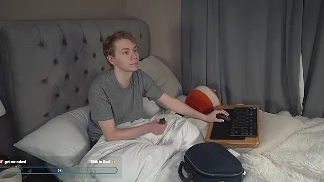 scottishtwink01 online show from 03/18/26, 10:43