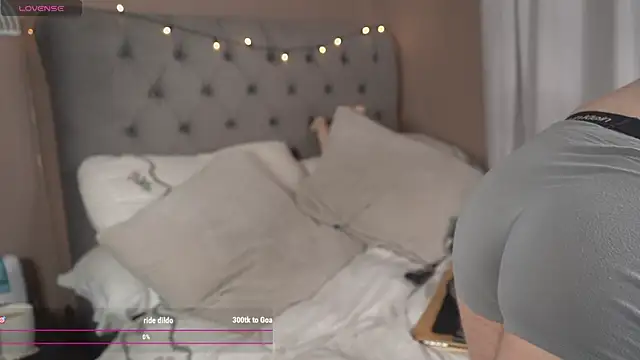 scottishtwink01 online show from 06/10/26, 07:37