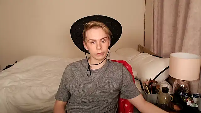 scottishtwink01 online show from 09/11/25, 11:49