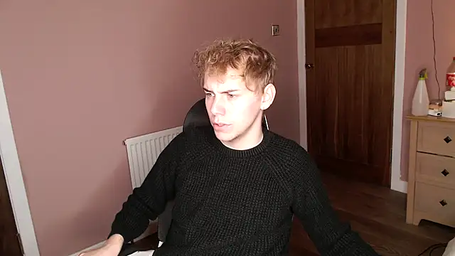 scottishtwink01 online show from 09/17/25, 01:24