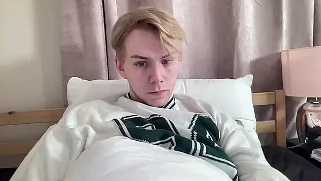 scottishtwink01 online show from 10/02/25, 11:19