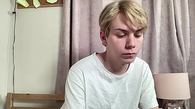 scottishtwink01 online show from 09/22/25, 04:02