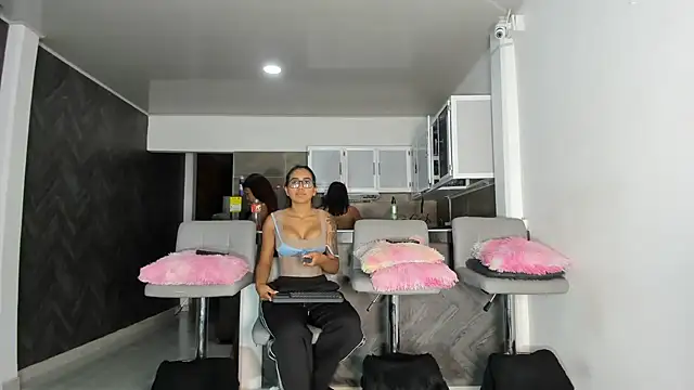 Melissa tylor69 online show from 05/02/26, 03:23