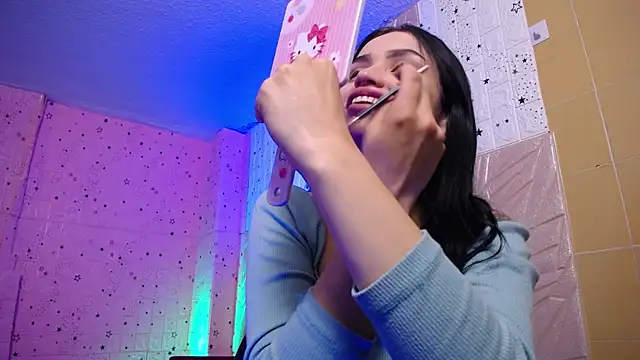 emmydurant online show from 12/18/25, 08:01