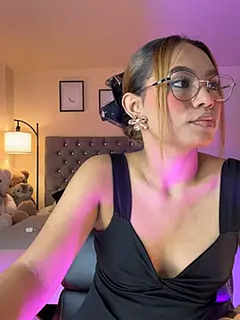 OxanaFedorova1- online show from 04/11/26, 08:34