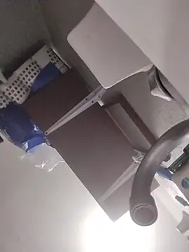 Santiagoqro85 online show from 03/07/26, 03:02