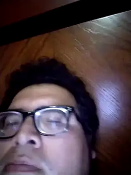 Snapshot of Santiagoqro85 chatting on 09/09/25, 04:22 Santiagoqro85 online show from 09/09/25, 04:22