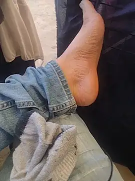 Snapshot of Santiagoqro85 chatting on 12/05/25, 05:33 Santiagoqro85 online show from 12/05/25, 05:33