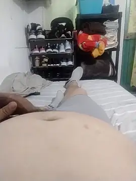 Santiagoqro85 online show from 04/18/26, 03:47