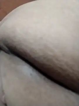 Snapshot of Santiagoqro85 chatting on 10/06/25, 03:40 Santiagoqro85 online show from 10/06/25, 03:40