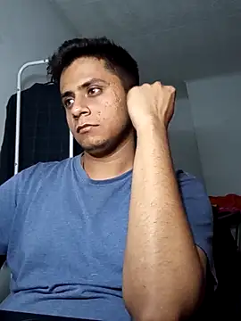 Snapshot of eyepach96 chatting on 09/23/25, 12:06 eyepach96 online show from 09/23/25, 12:06