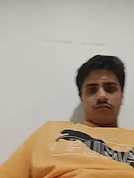 Snapshot of eyepach96 chatting on 11/17/25, 10:14 eyepach96 online show from 11/17/25, 10:14