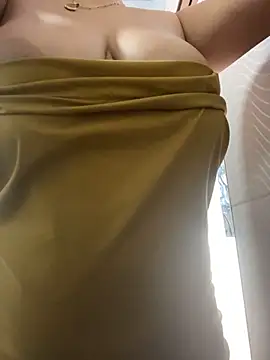 rhizanthella  online show from 10/23/25, 07:56