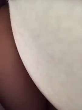 luzmelzinha online show from 03/18/26, 04:41