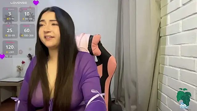 valentinauwu online show from 04/08/26, 01:40